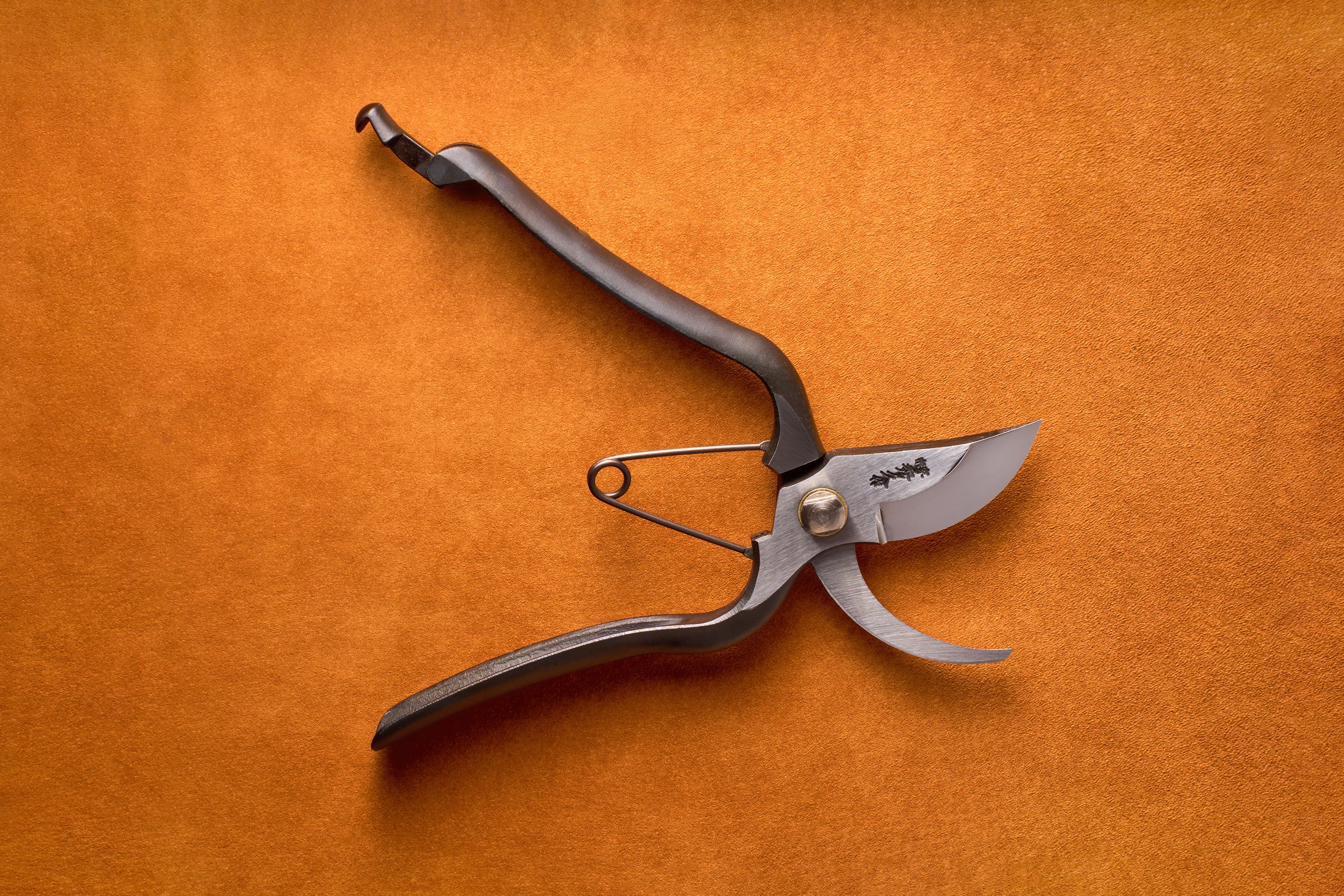 Toyama Pruning Shears 200mm T14 - Image 2